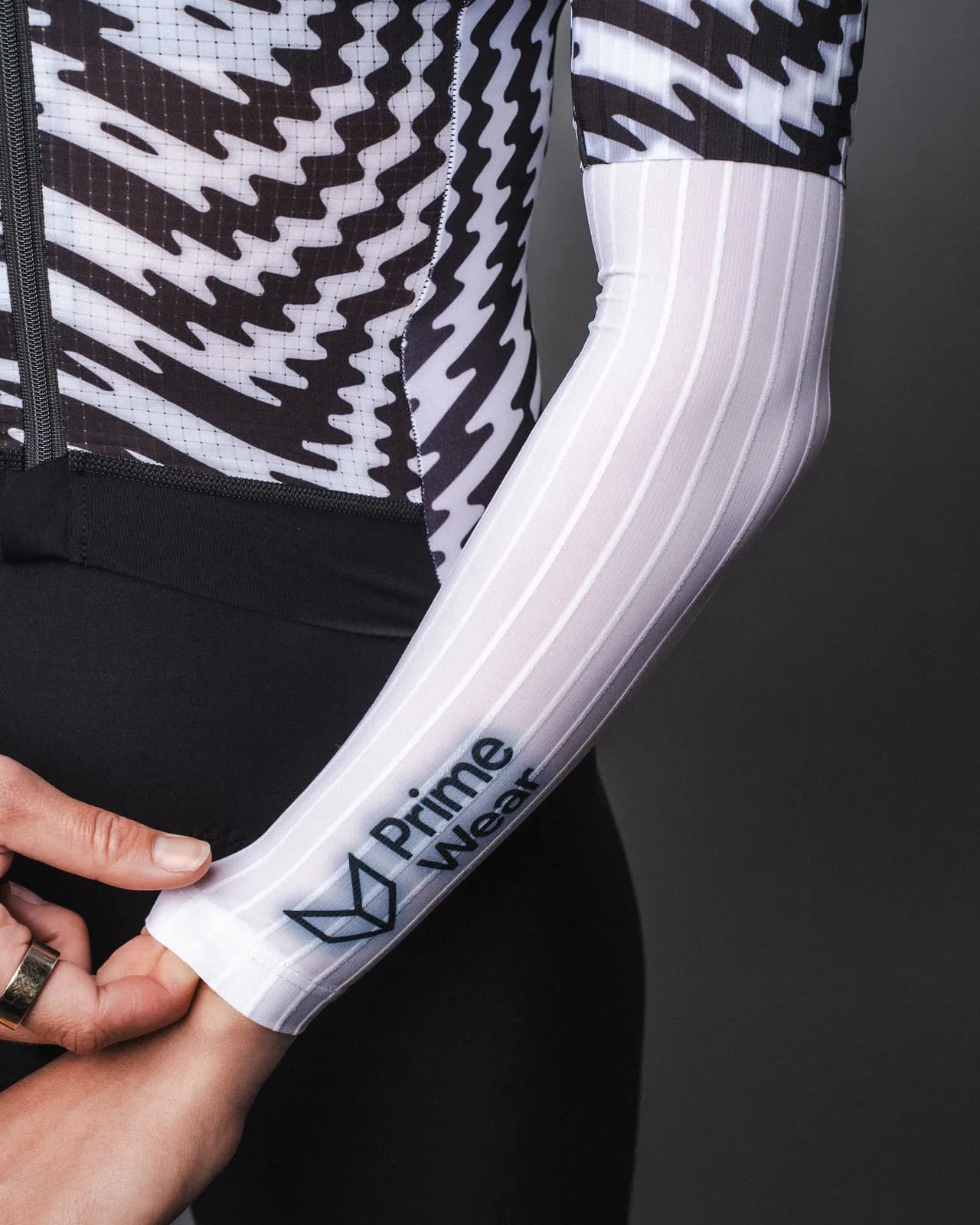 Aero Arm Sleeves, photo 1